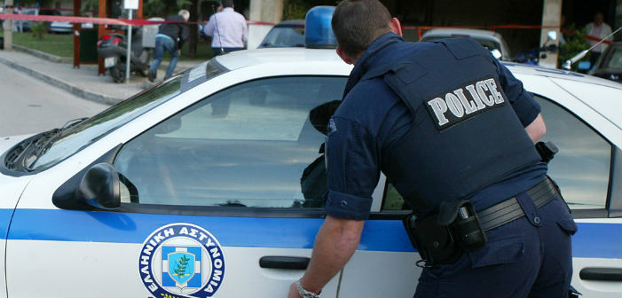 Σύλληψη δύο Ρομά για εξαπάτηση ηλικιωμένων