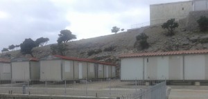Τμήμα του οικισμού μετεγκατάστασης των Ρομά Χαλανδρίου στο όρος Πατέρα στα Μέγαρα