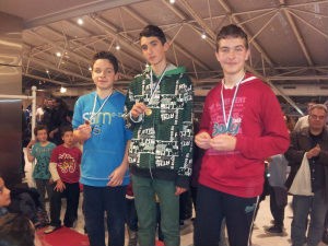 Αθλητές του Σκακιστικού Ομίλου Χαλανδρίου βραβεύθηκαν στους σκακιστικούς αγώνες Αττικής