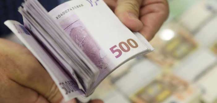 Λεπτές… ισορροπίες με το 1 δισ. ευρώ αδιάθετων κονδυλίων στις περιφέρειες