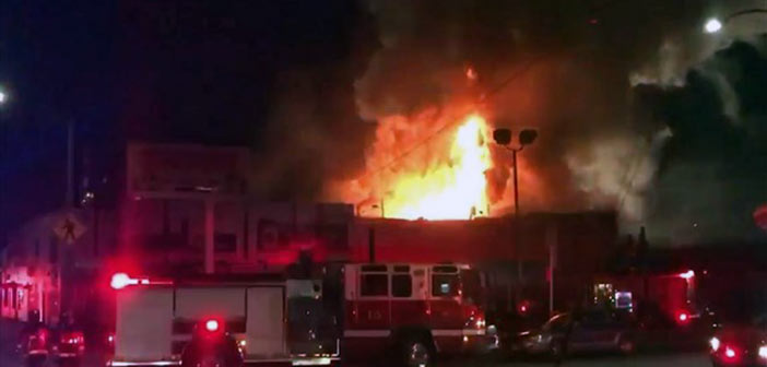 Πυρκαγιά σε πάρτι στην Καλιφόρνια, τουλάχιστον εννέα νεκροί