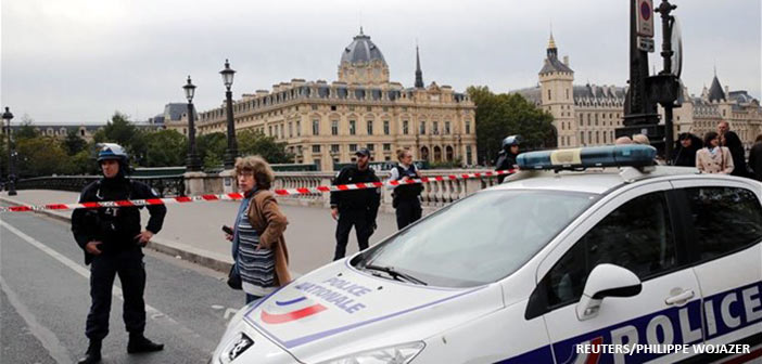 Παρίσι: Τέσσερις αστυνομικοί νεκροί από επίθεση ενόπλου στο αρχηγείο