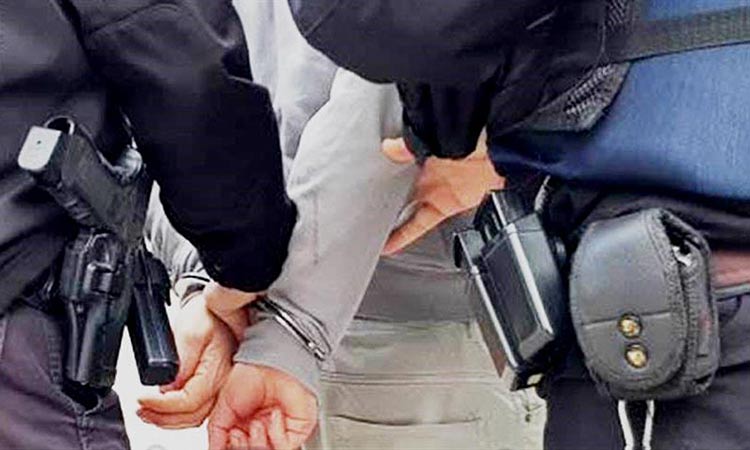 Κινηματογραφική σύλληψη διαρρήκτη στη Ν. Ιωνία από αστυνομικό