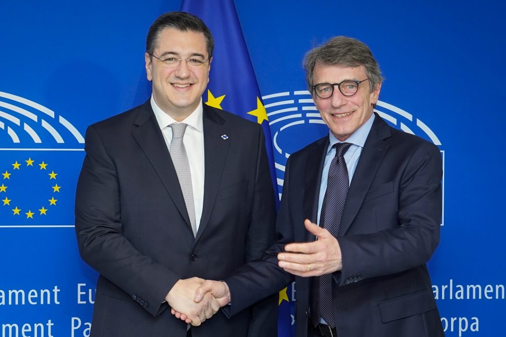 Α. Τζιτζικώστας: Θετικά τα νέα μέτρα της Κομισιόν για την αντιμετώπιση της πανδημίας του κορωνοϊού