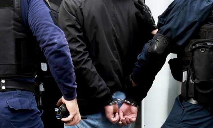 Αγία Παρασκευή: Συλλήψεις υπόπτων που κατηγορούνται για ληστείες