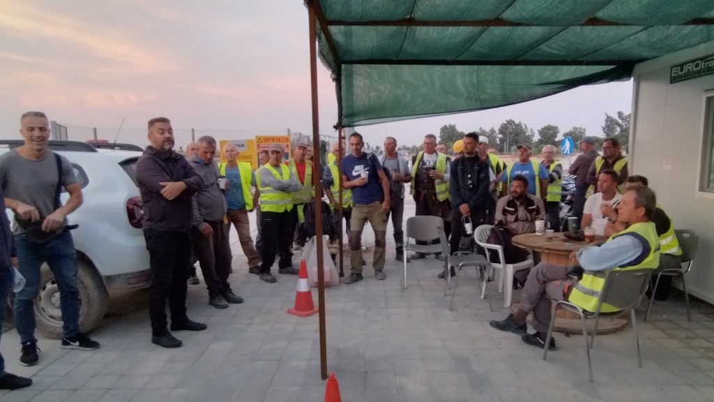 Λαϊκή Συσπείρωση Αττικής: Επίσκεψη στο εργοτάξιο της υπογειοποίησης της Λ. Ποσειδώνος στο Ελληνικό