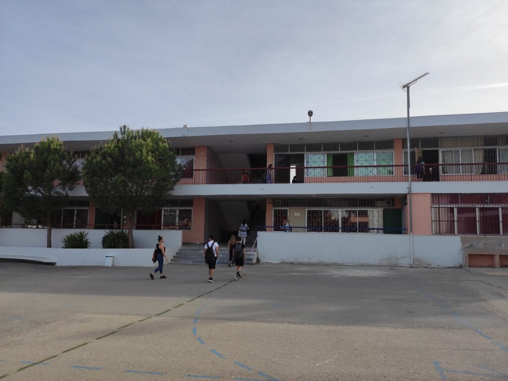 Ανακατασκευάζεται πλήρως η αίθουσα εκδηλώσεων του 1ου Γυμνασίου Ηρακλείου Αττικής