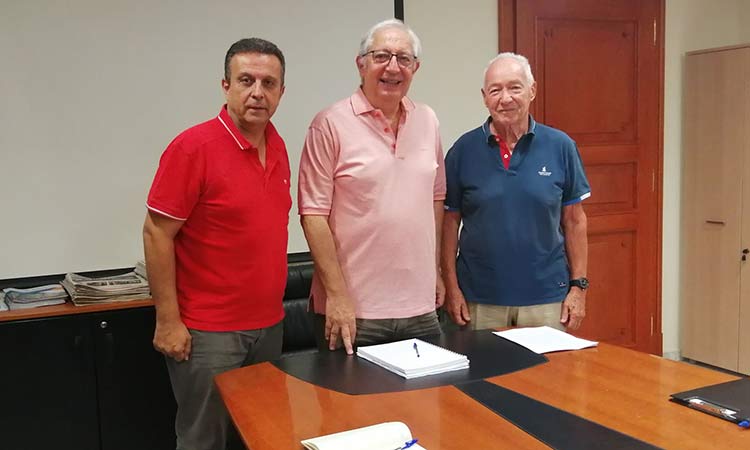 Συνάντηση δημάρχου Αμαρουσίου με τον υπεύθυνο των τμημάτων παραδοσιακών χορών των ΚΑΠΗ