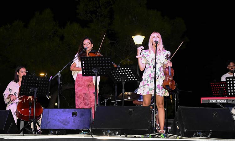 Με επιτυχία ολοκληρώθηκε το Φεστιβάλ ARTΕΜΕΙΣ 2025 στο Μαρούσι