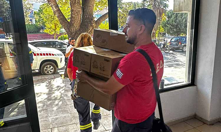 Αναπνευστικές μάσκες παρέδωσε ο ΣΠΑΠ σε Εθελοντικές Πυροσβεστικές Οργανώσεις των Δήμων-μελών του