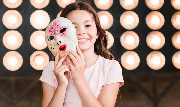 Παιδικό- νεανικό θεατρικό εργαστήρι από την κινηματογραφική λέσχη Νέας Ιωνίας- «Μπλόκο»