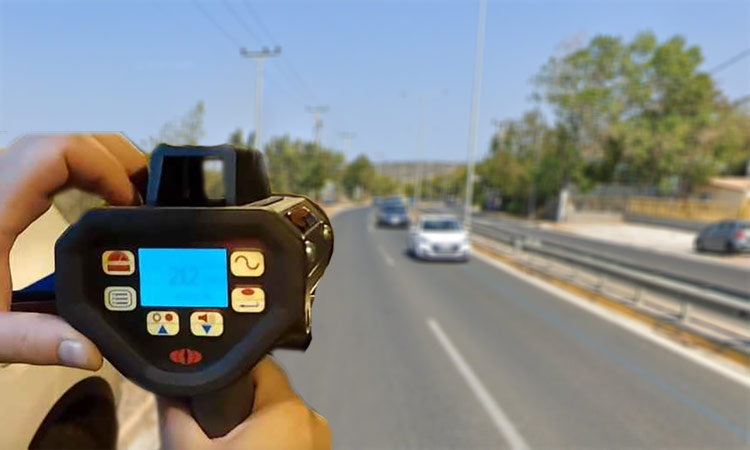 27χρονος… μετέτρεψε τη Λ. Μαραθώνος σε πίστα αγώνων ταχύτητας