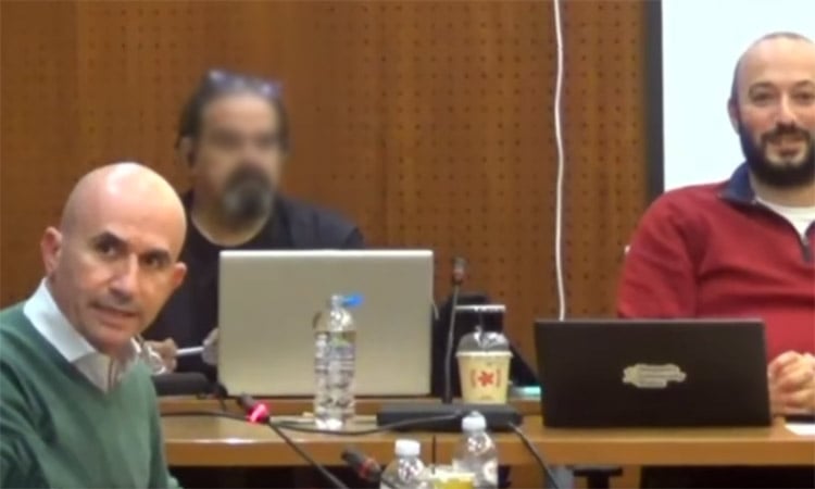 Λυκόβρυση – Πεύκη Μαζί: O δήμαρχος γελάει με το πένθος και καλύπτει αντιδήμαρχο