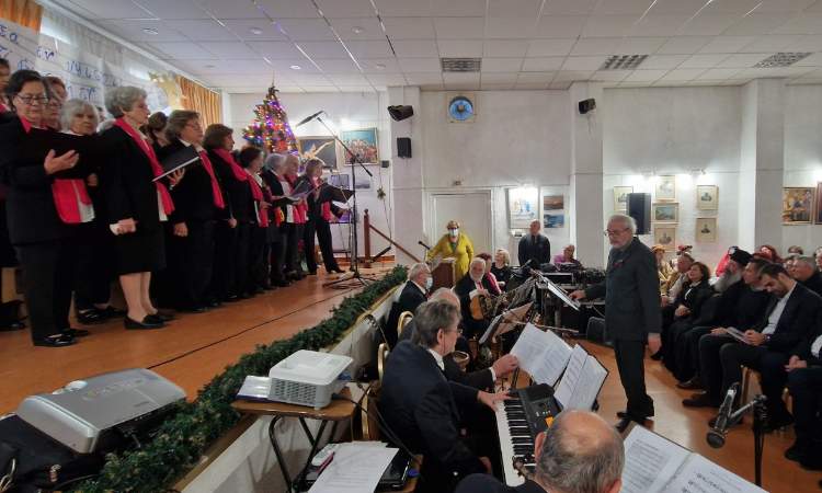 Σε εορταστικό κλίμα η χριστουγεννιάτικη γιορτή των ΚΑΠΗ του Δήμου Κηφισιάς