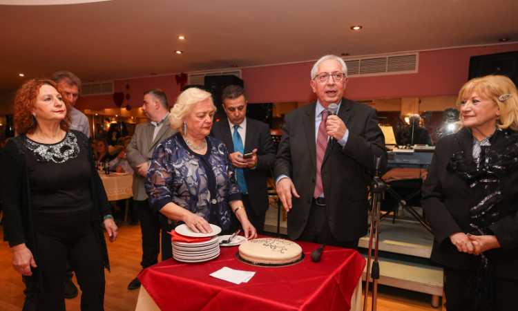 Ο Θ. Αμπατζόγλου σε δύο εκδηλώσεις κοπής βασιλόπιτας συλλόγων του Αμαρουσίου