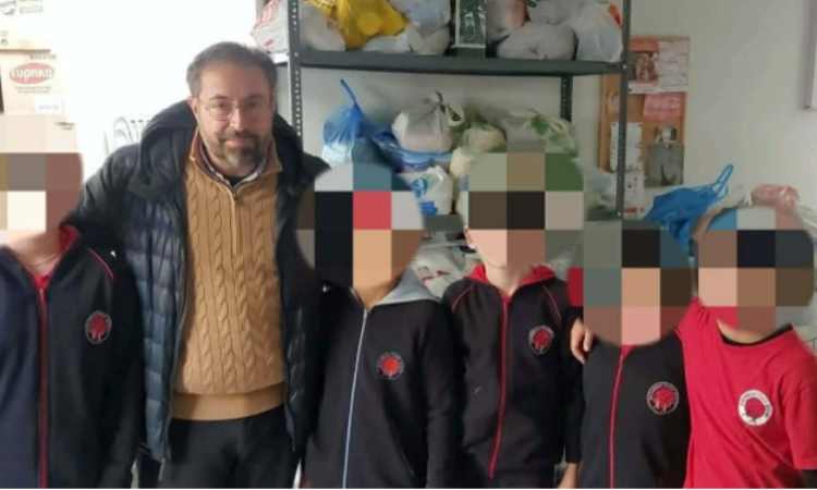 Το Κοινωνικό Παντοπωλείο Λυκόβρυσης – Πεύκης στήριξε η «Ελληνοαγγλική Αγωγή»