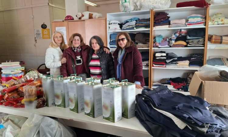 Είδη πρώτης ανάγκης πρόσφερε ο Σύλλογος «Πνοή» στο Κοινωνικό Παντοπωλείο Αμαρουσίου