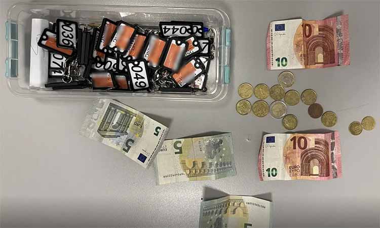 Συνελήφθησαν στην Κηφισιά παρκαδόρος και υπεύθυνος καταστήματος