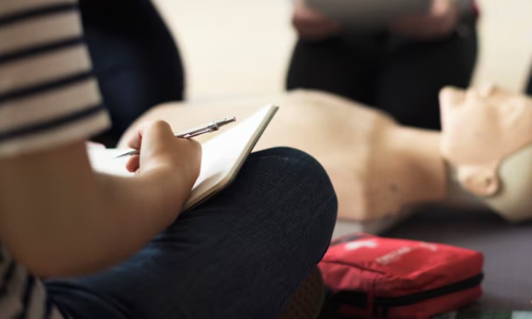 Εκπαιδευτικό σεμινάριο Πρώτων Βοηθειών στη Μεταμόρφωση στις 15 Μαρτίου