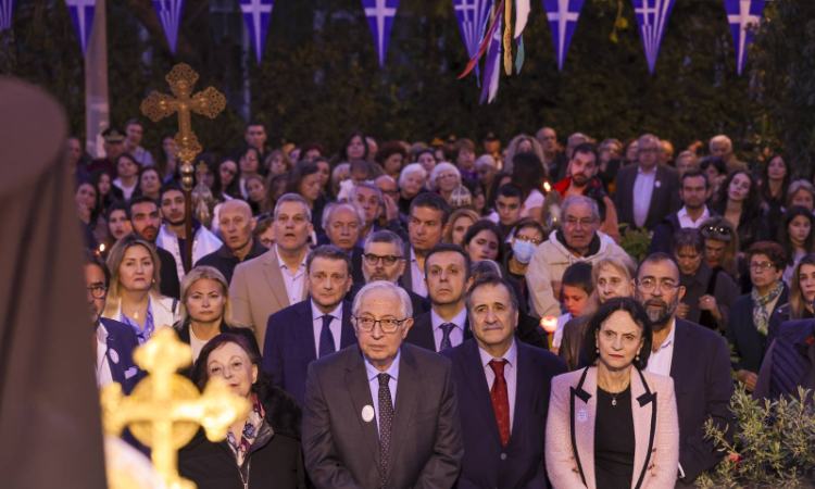 Στη λειτουργία για τη μνήμη του Αποστόλου Θωμά ο Θ. Αμπατζόγλου