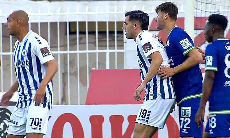 Super League: Με τον βαθμό της ισοπαλίας έφυγε από το Περιστέρι η Κηφισιά