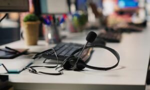 Γραμμή υποστήριξης για μαθητές ενόψει πανελλαδικών εξετάσεων