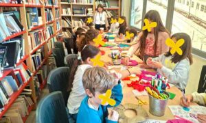 Επίσκεψη μαθητών στη Δημοτική Βιβλιοθήκη για την Παγκόσμια Ημέρα Γης