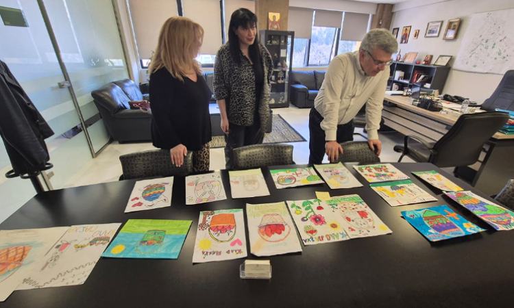 Με έργα μαθητών οι φετινές πασχαλινές ευχές του Δήμου Νέας Ιωνίας