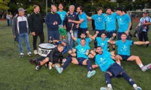 Πανηγυρική άνοδος του Α.Ο. Πεύκης στην Α’ Κατηγορία ΕΠΣΑ