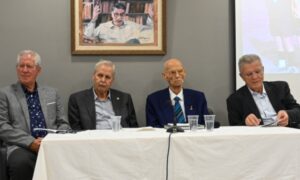 Παρουσιάστηκε το βιβλίο «Ο Στρατηγός και ο Κανονιέρης – Ο Κοντός και ο Ψηλός»