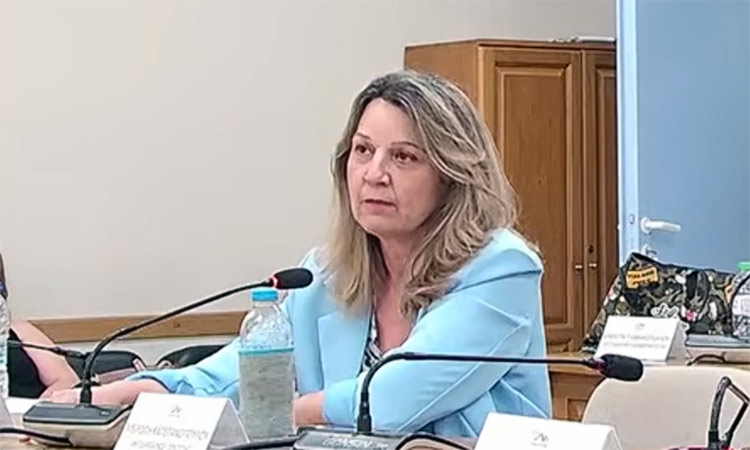 Η Ευ. Μπουσίου απάντησε στις καταγγελίες Παλαιοδήμου περί παράνομης απόφασης για το 0,50