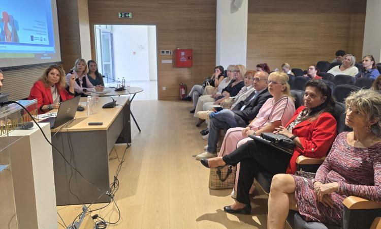 Ειδικοί μίλησαν σε μαθητές και γονείς για τη διαχείριση του άγχους στις εξετάσεις