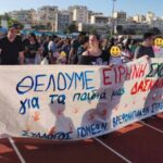 Μήνυμα στήριξης στους συμβασιούχους από γονείς των βρεφονηπιακών σταθμών