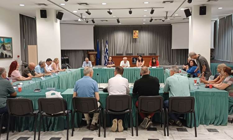 Συνάντηση της δημοτικής αρχής Αμαρουσίου με διευθυντές σχολείων της πόλης