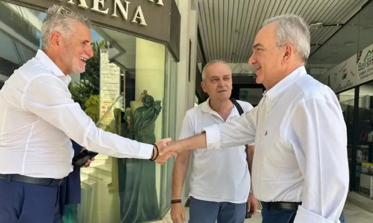 Στην καλοκαιρινή εκδήλωση της ΔΗΜΤΟ Ν.Δ. Χαλανδρίου ο Ν. Παπαθανάσης