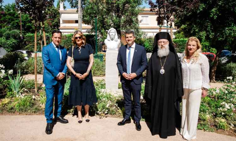 Εγκαινιάστηκε το ανακαινισμένο δημοτικό πάρκο «Μαριάννα Β. Βαρδινογιάννη-ΕΛΠΙΔΑ»