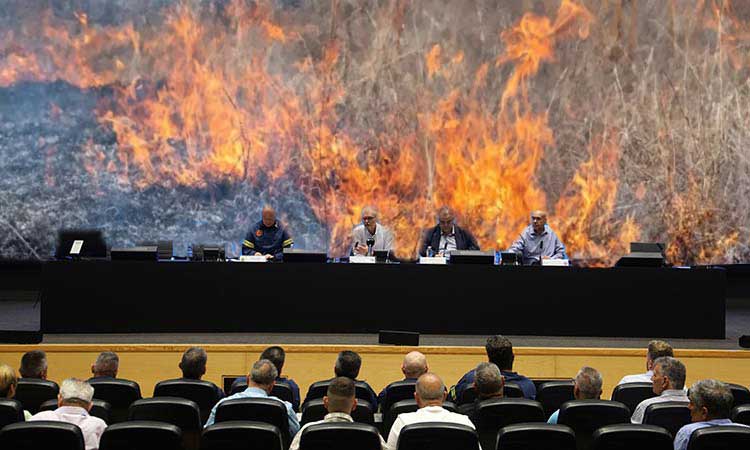 Λήγει η προθεσμία, ξεκινούν οι έλεγχοι και τα πρόστιμα για τα ακαθάριστα οικόπεδα