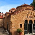 Η Ιερά Μονή Πεντέλης παραχωρεί δωρεάν δύο  χώρους στον Δήμο
