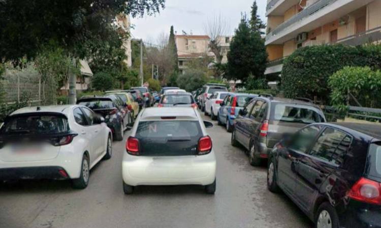Κάτοικοι της Χρυσανθέμων ζητούν επανεξέταση των νέων κυκλοφοριακών ρυθμίσεων