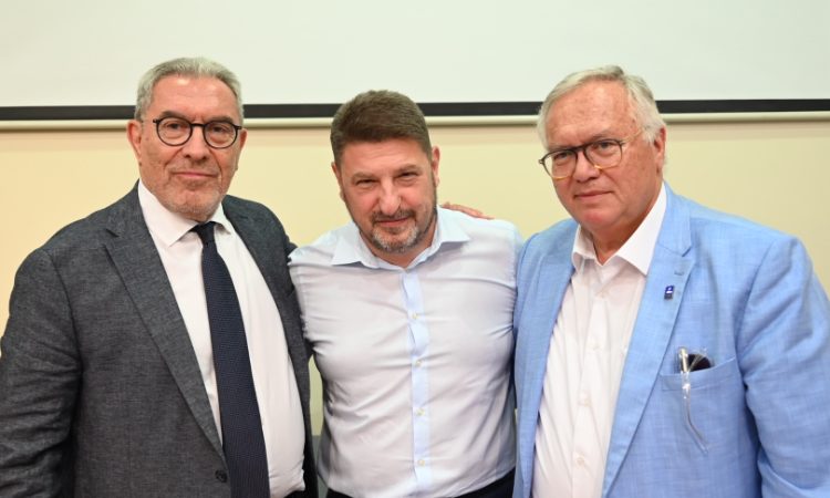 Εξελέγη το νέο προεδρείο του Περιφερειακού Συμβουλίου Αττικής