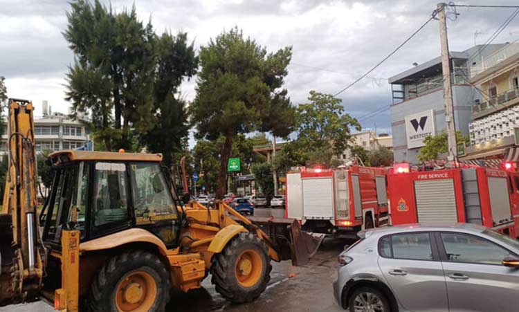 Στο… πόδι η Πυροσβεστική για την κακοκαιρία-«εξπρές»