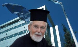 Ο Δήμος Χαλανδρίου δίνει το όνομα του π. Σπυρίδωνα Παπαποστόλου σε δρόμο της πόλης