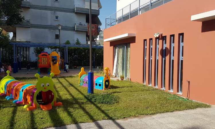 Μονιμοποιούνται 64 συμβασιούχοι εργαζόμενοι στους βρεφονηπιακούς σταθμούς του Ηρακλείου Αττικής