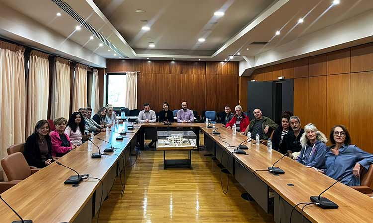 Η καθαριότητα των σχολείων του Δήμου Λυκόβρυσης – Πεύκης ενισχύεται με 17 νέους εργαζόμενους