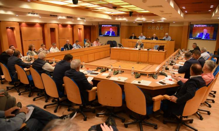 Χρηματοδότηση, ΔΕΥΑ, ενέργεια, προσωπικό και παιδικοί σταθμοί στην ατζέντα της Αυτοδιοίκησης