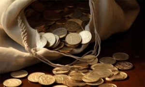 Απατεώνες έπεισαν 89χρονη στο Μαρούσι να τους αποκαλύψει κρυψώνα με λίρες και μετρητά αξίας 220.000 ευρώ
